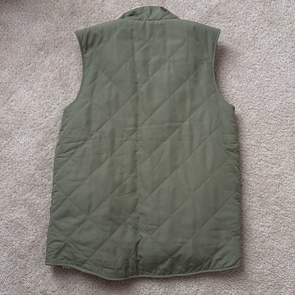 Brand New Olive Puffer Vest - Picture 5 of 5